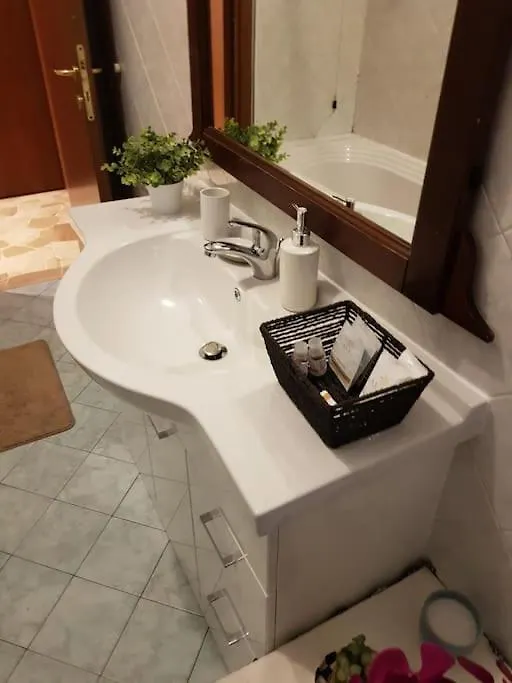 Air Bonghin Milano Accursio Apartment 0*, Milan Italy