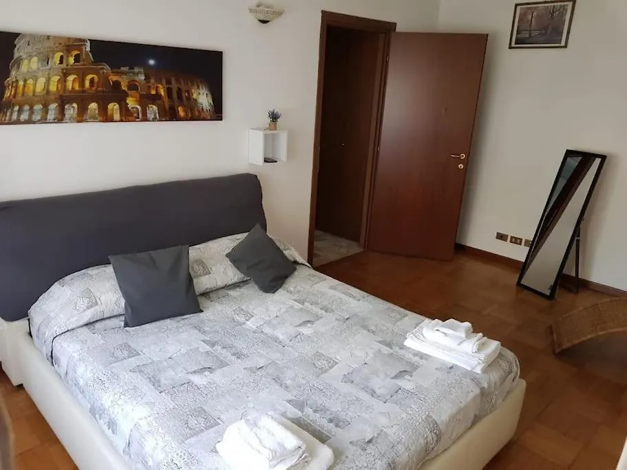 Air Bonghin Milano Accursio Apartment 0*, Milan Italy